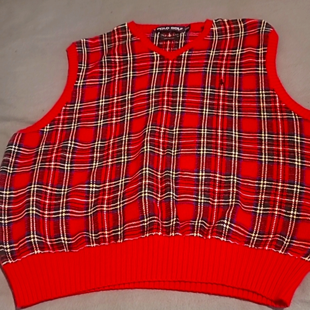 Polo v neck sweater